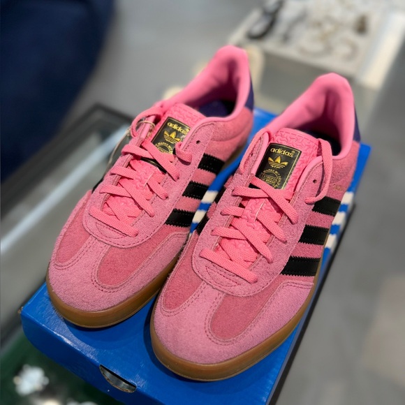 Adidas - Gazelle Indoor suede sneakers - new with box! - Picture 2 of 9